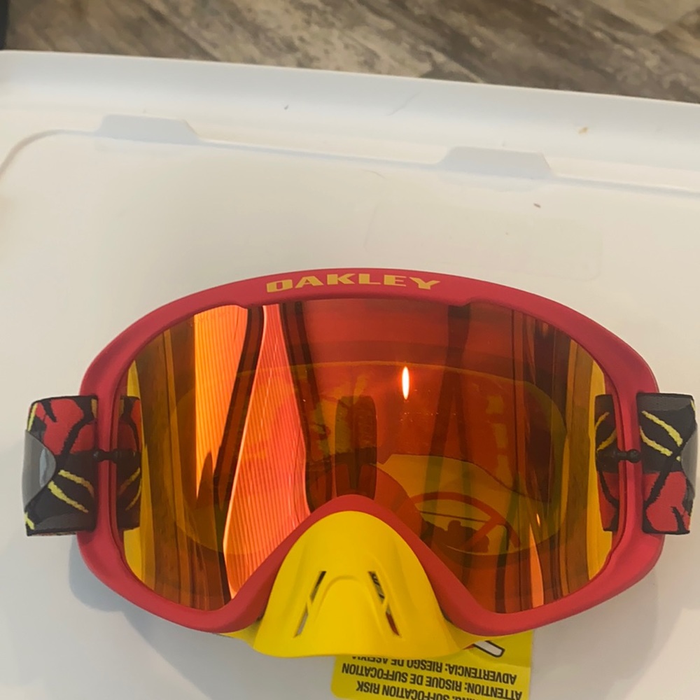 Oakley safety goggles